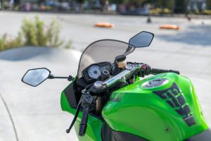 Kawasaki GPZ 500S - dane techniczne
