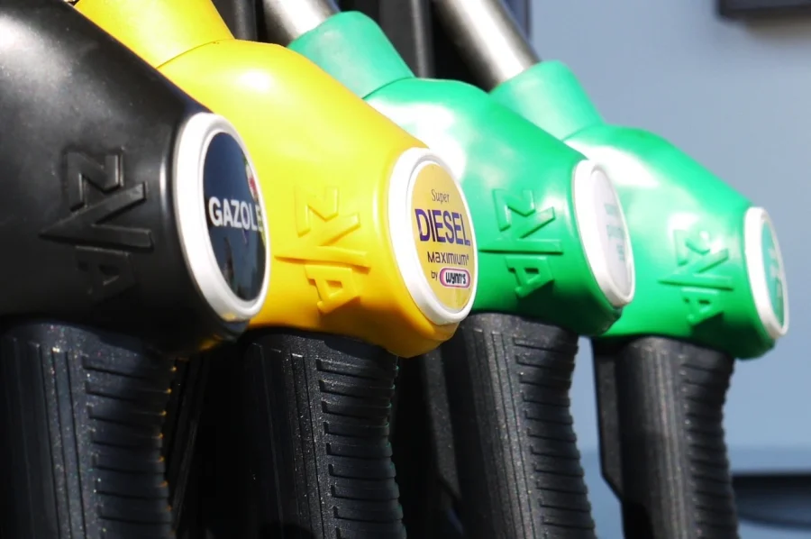 Gdzie jest gaz w aucie? Wszystko co musisz wiedzieć przed instalacją LPG w samochodzie